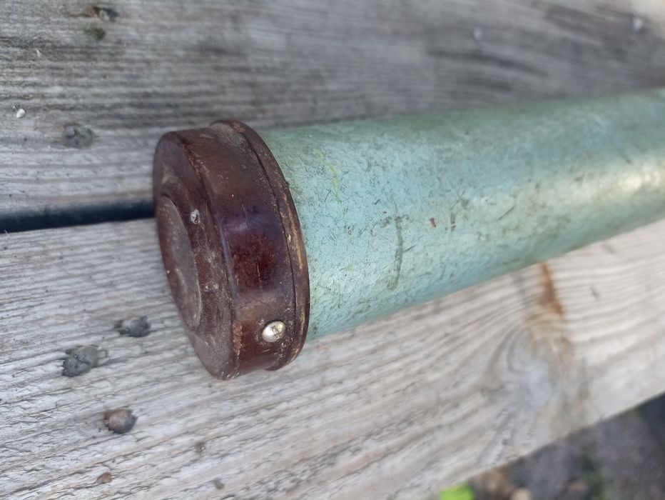 Экран на стену к киноапарату