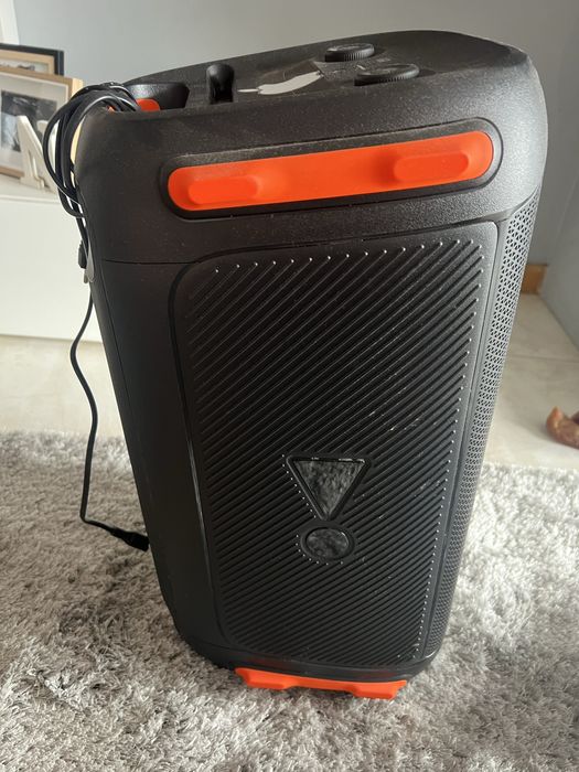 JBL partybox 100