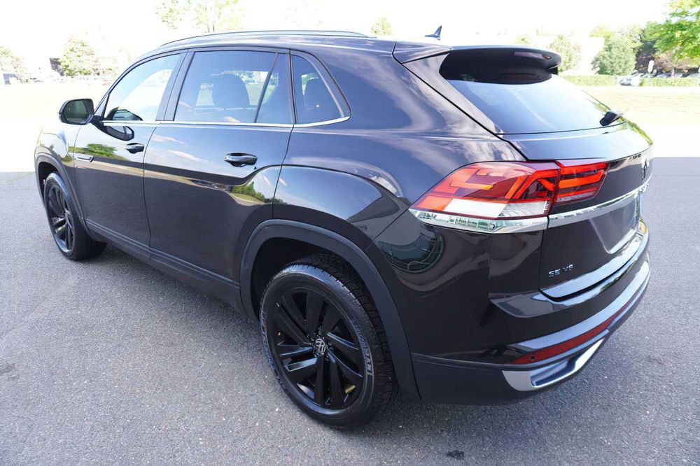 Volkswagen Atlas Cross Sport      2020