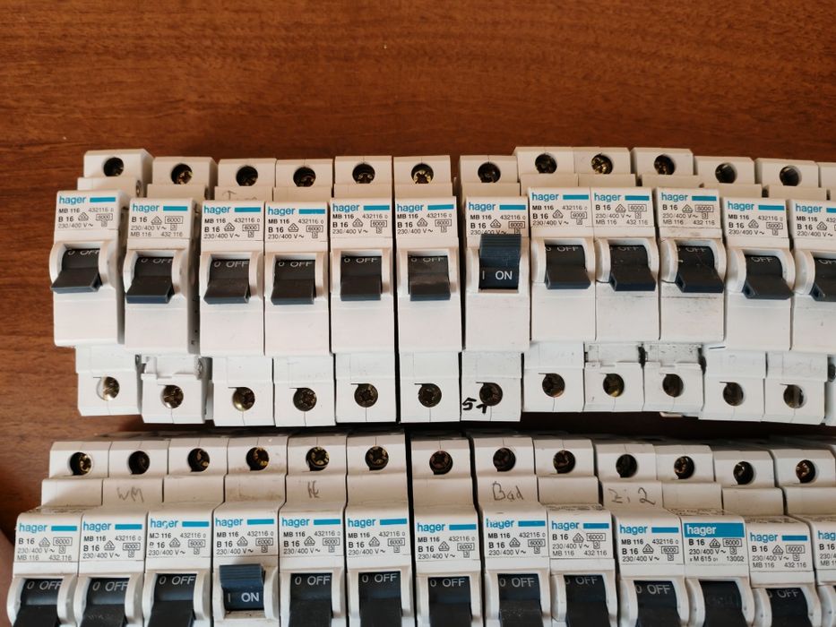 Автоматичний вимикач 16A Hager, Kopp