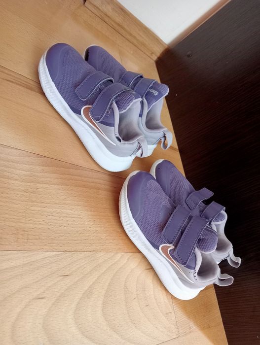 Кросівки кроси для двійні на прогулянку