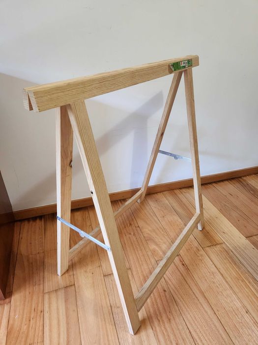 Secretaria de cavalete