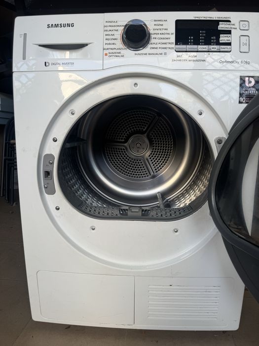 Suszarka samsung DV81M5210QW