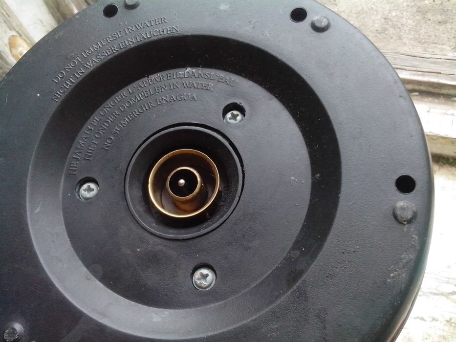 Электрочайник,  в хорошем состоянии.