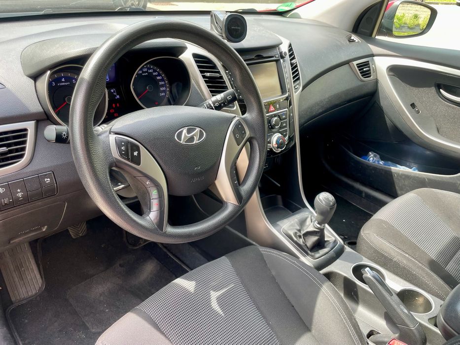 Hyundai i30 2013 benzyna