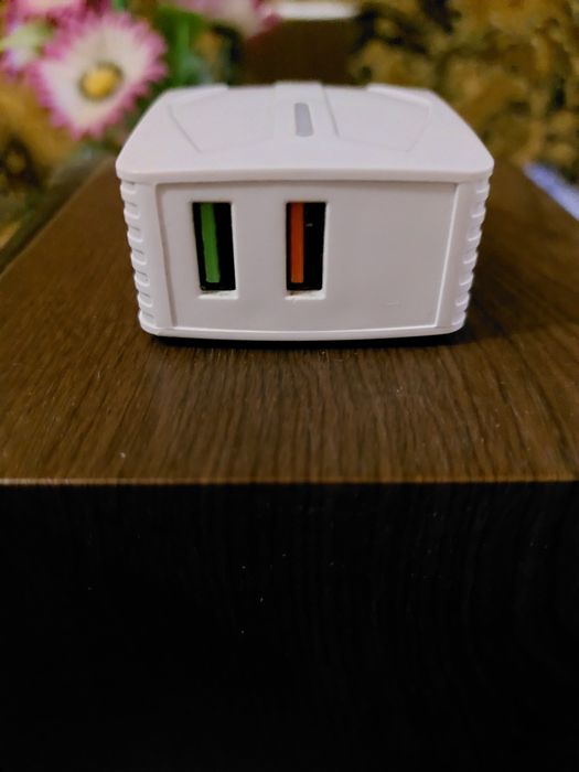 Зарядное устройство, блок питания, адаптер для гаджетов на 2 порта USB выхода