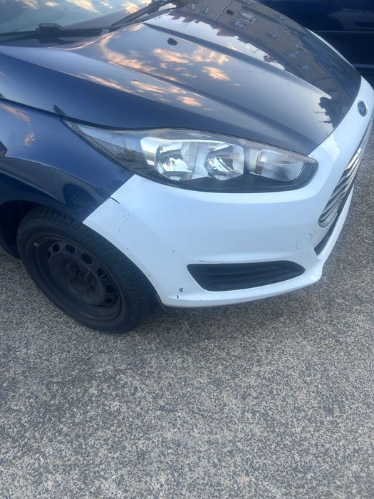 Syndyk Sprzeda samochód Ford Fiesta