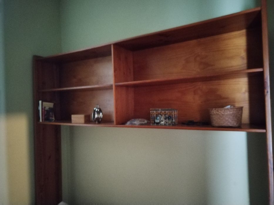 Cama dupla em MADEIRA