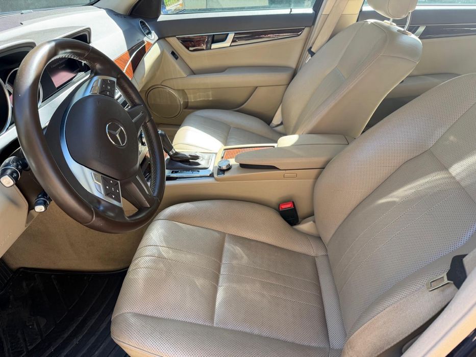 Mercedes c220 cdi nova