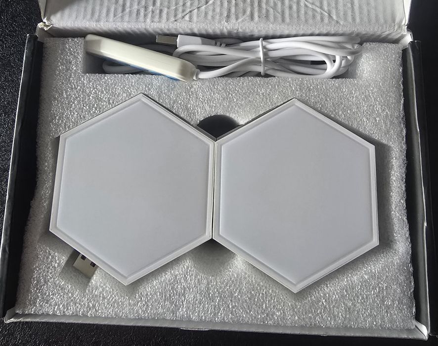 8 sztuk sześciokątne panele do gier RGB z aplikacją i pilotem