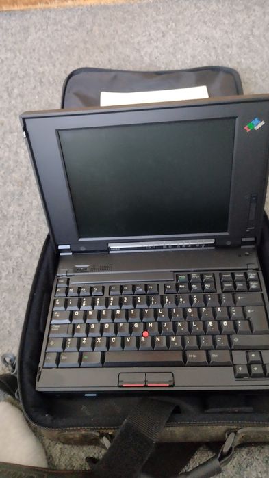 IBM ThinkPad 365xd  laptop vintage lata 90'