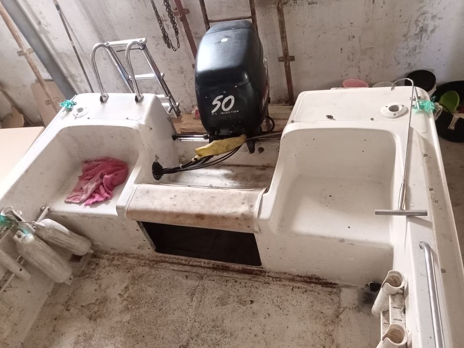 Barco de recreio para venda imediata