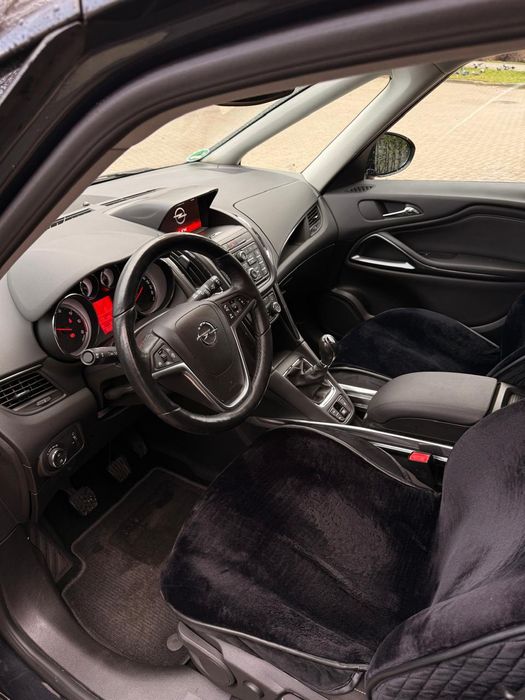 Opel Zafira 2.0 CDTI 170 km