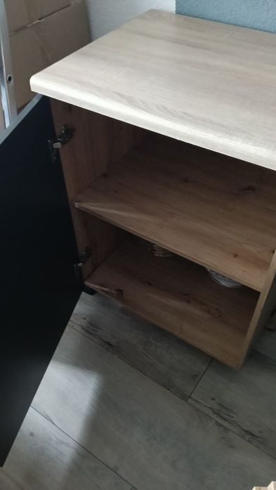 Szafki kuchenne stojąca i wisząca