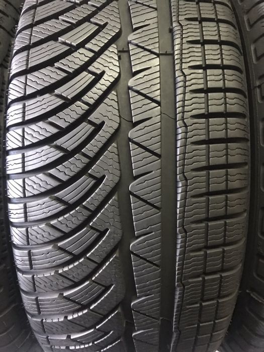 245/45/17 R17 Michelin Pilot Alpin PA4 4шт зима