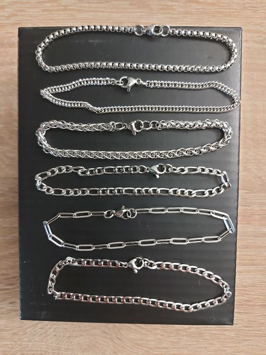 Комплект браслетів