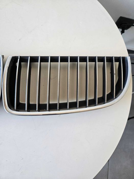 Grill BMW 3 E 91 2007r