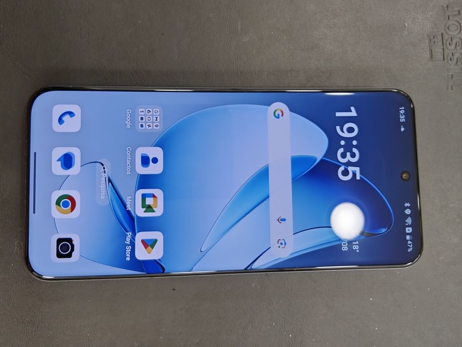 OPPO Reno 13 pro como novo