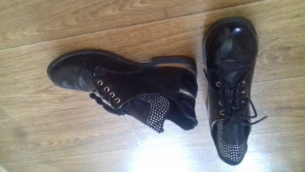 Продам лофери в гарному стані