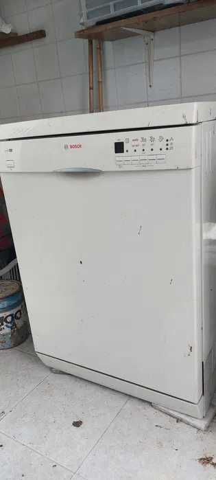 Bosch máquina lavar loiça 3 em 1 - possibilidade de entrega em casa