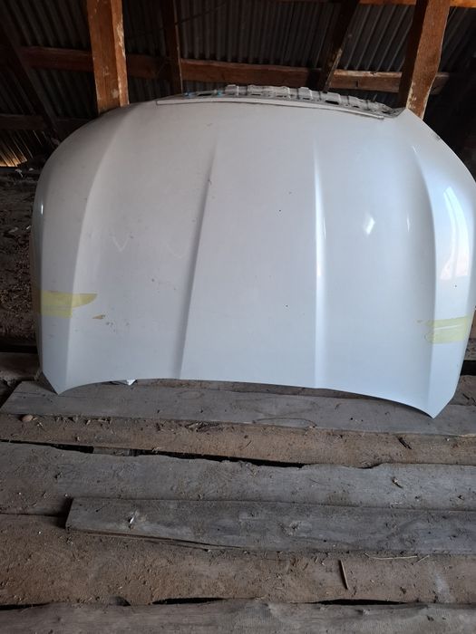 Оригінальний капот форестер