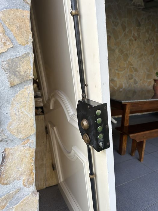 Porta madeira maciça