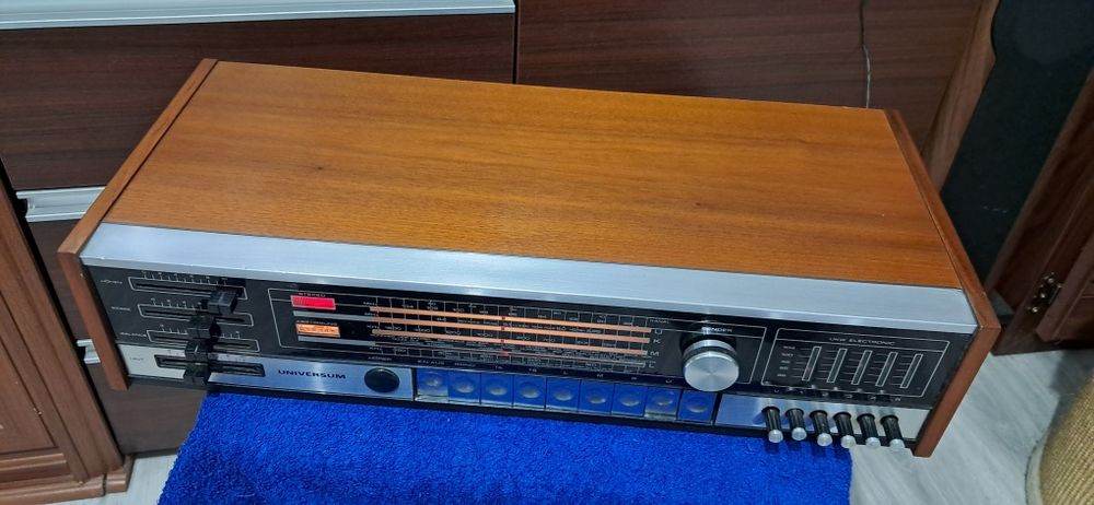 Radio universum vt-2347