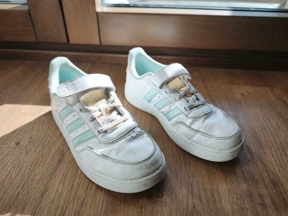 Tênis Adidas Menina 35