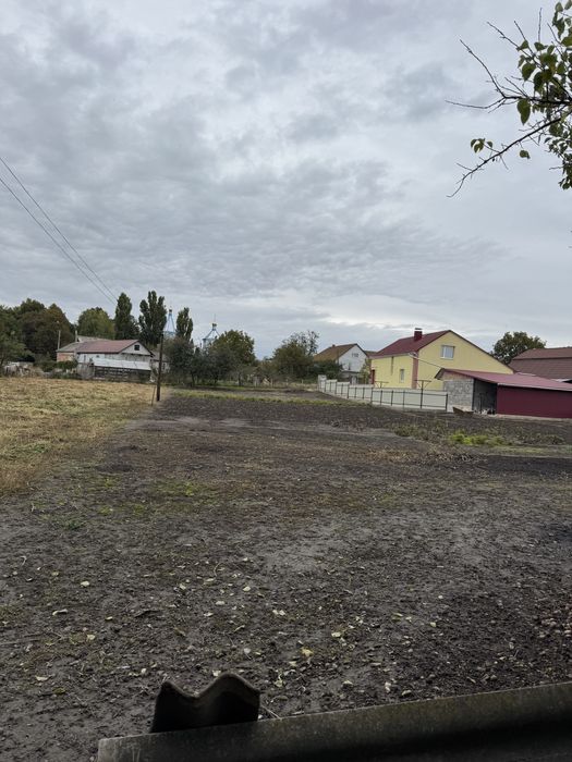 Продається земельна ділянка 17 соток у центрі смт Турбів Вінницька обл