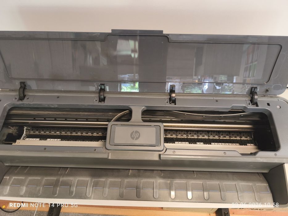 Ploter Hp T1300 V4