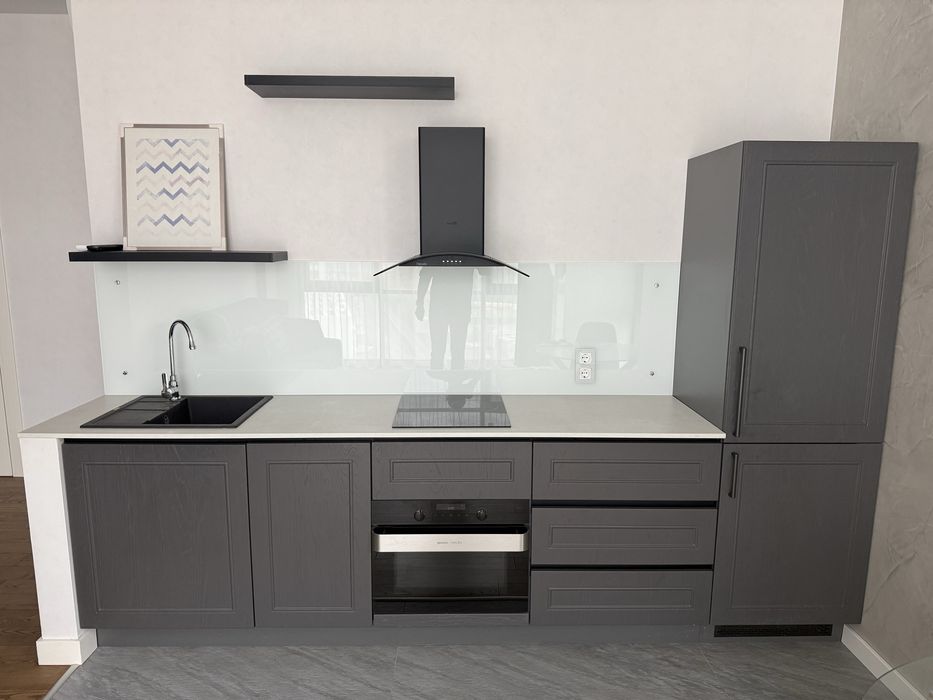 Кухня з технікою