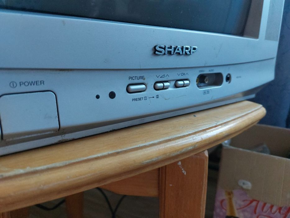 Телевізор SHARP model 14E2-RU