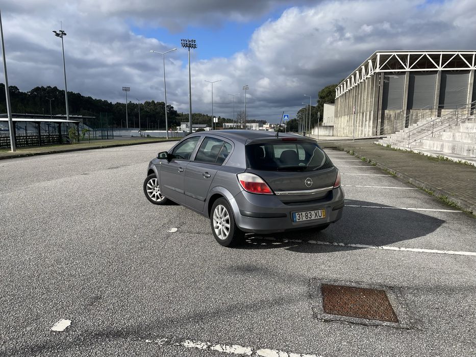 Opel Astra 1.4 gasolina