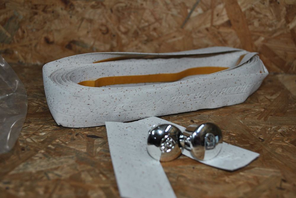 Nowa Owijka na kierownicę Ritchey Comp Cork biała w kropki Szosa