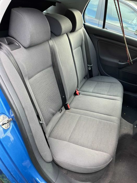 fotel fotele przód lewy prawy kierowcy pasażera kanapa siedzisko oparcie tył vw golf v 5 1k0 2003 -2009 hatchback 5 drzwi