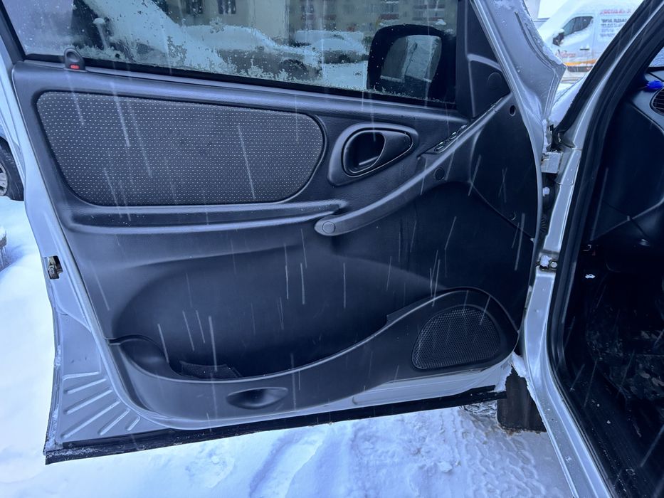 Нива шевроле 2123