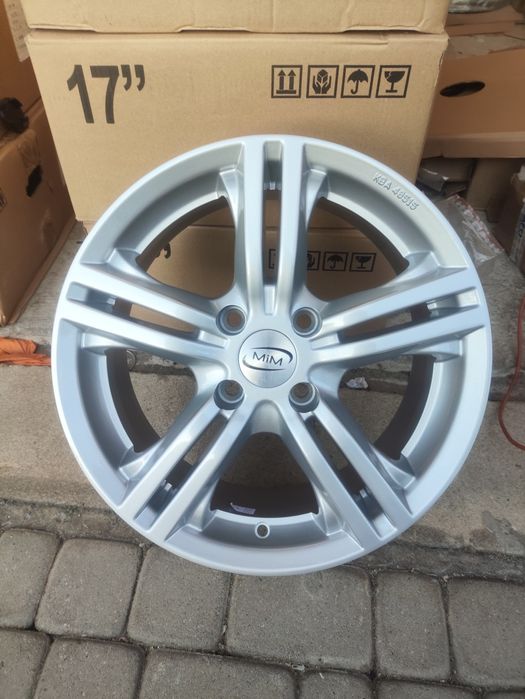 Nowe alufelgi z certyfik KBA OEM ford 16 4x108 et42 63.4 Focus fiesta