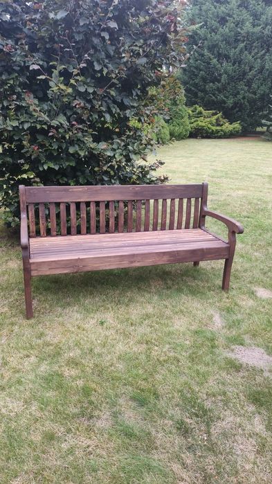 Ławka ogrodowa z drewna