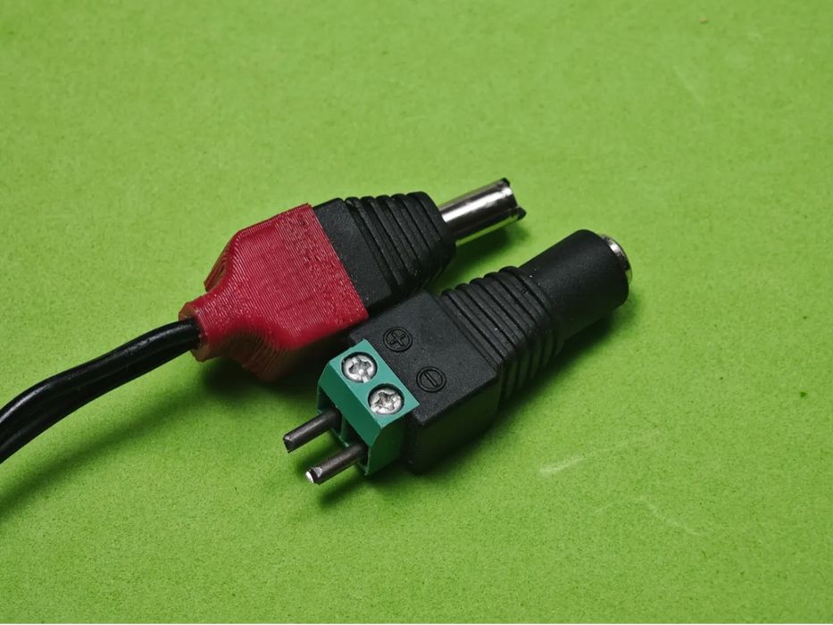 VCC Power Connector Protective Cap64586072923139120