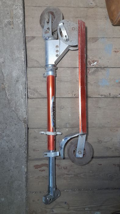 Самокат під  ремонт