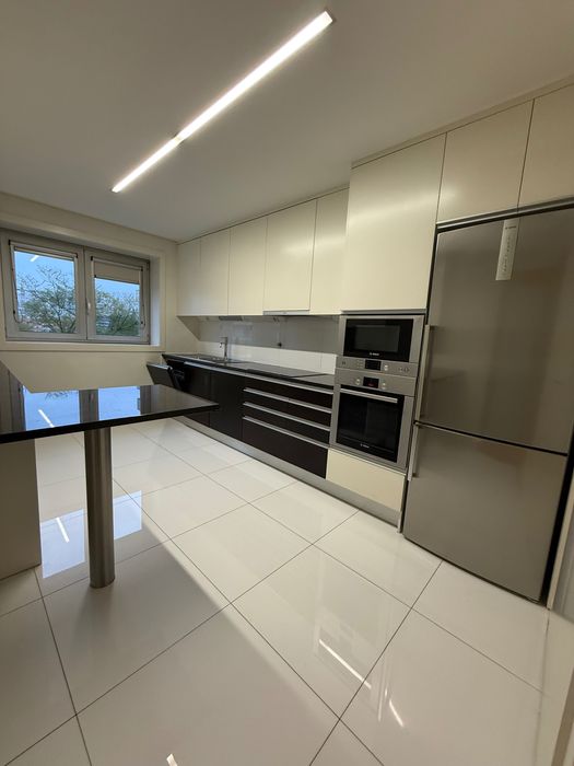 Arrenda-se T3 em Fraião