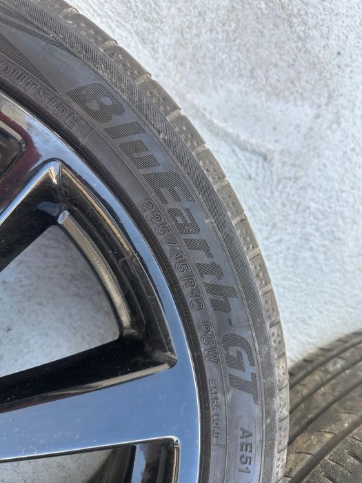 Jantes 19 nissan juke quase novas e pneus