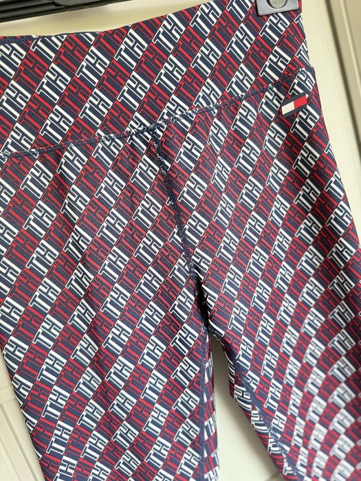 Tommy Hilfiger długie legginsy monogram xs/ s