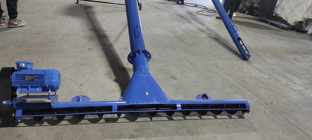 Шнековий навантажувач, Гвинтовий конвеэр. Шнек. Погрузчик.Транспортер