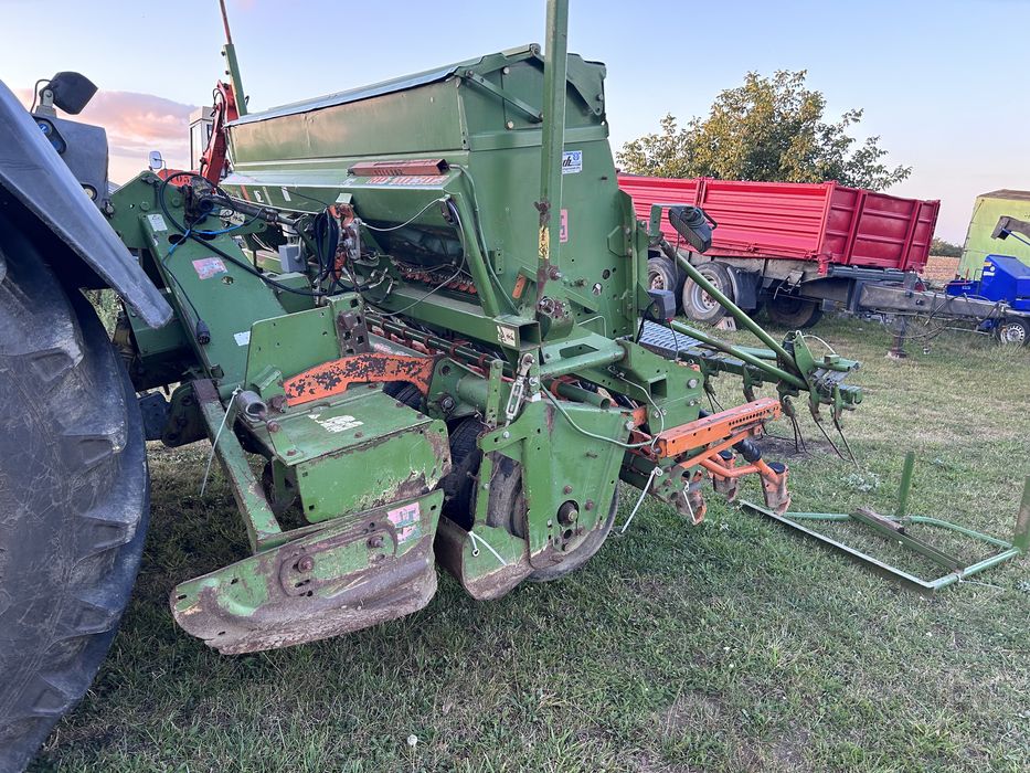 Siewnik Amazone Polecam