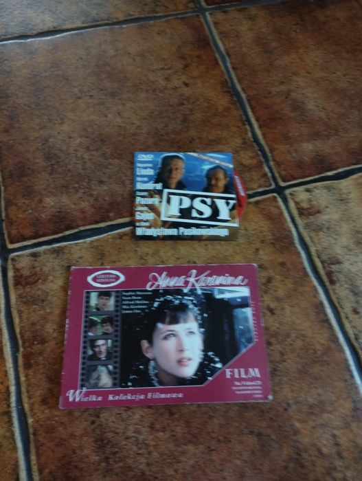 Kasety VHS i płyty dvd ,,Psy,,