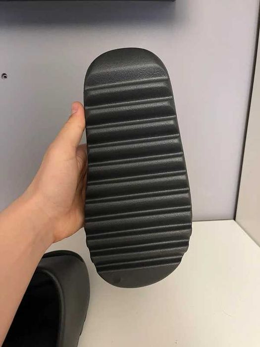 adidas Yeezy Slide Onyx R.44