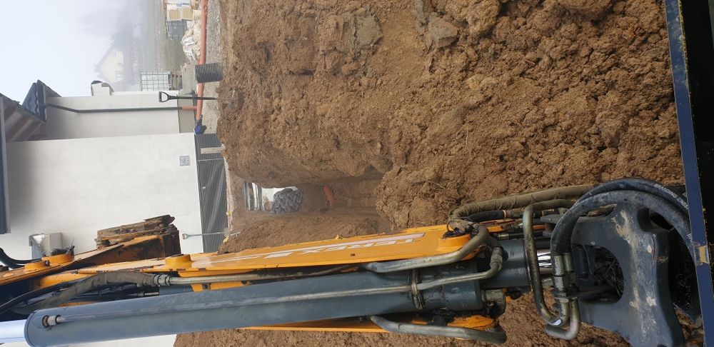 Koparko-Ładowarka ,Roboty ziemne, WYKOPY