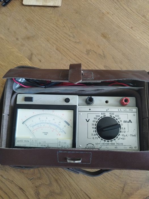 Multimetr analogowy miernik