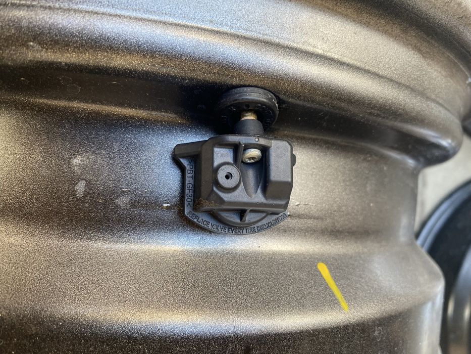 Діски 5 114.3R15 Renault Nissan